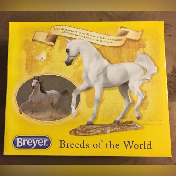 Beautiful NIBBreyer Breeds of the World Arabian #8252 Resin 2012